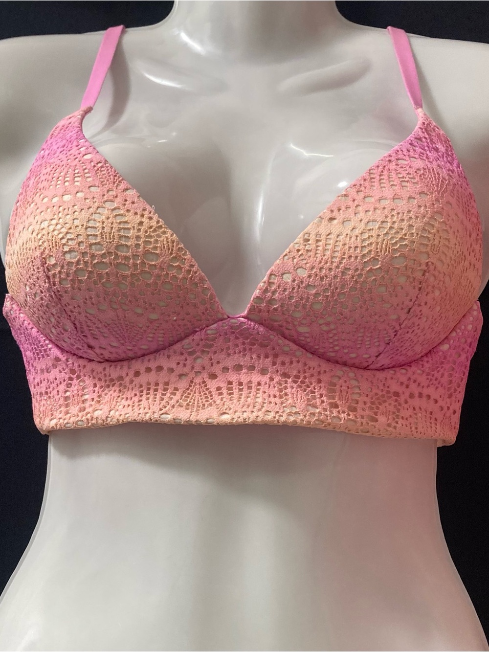Victoria’s Secret Ombre Pink Lace Plunge Bra 32B